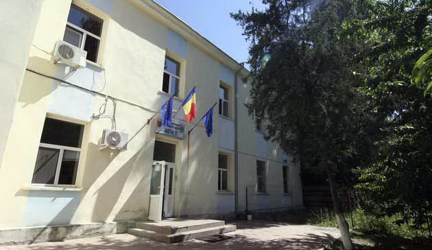 Pensionar din Constanța, jefuit de indivizi deghizați în … turiști