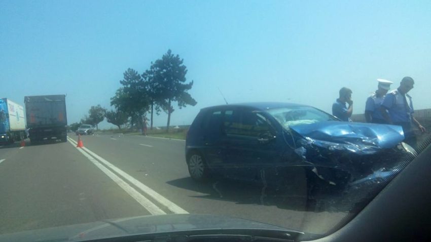 Accident la intrarea în Constanța – două persoane au fost rănite