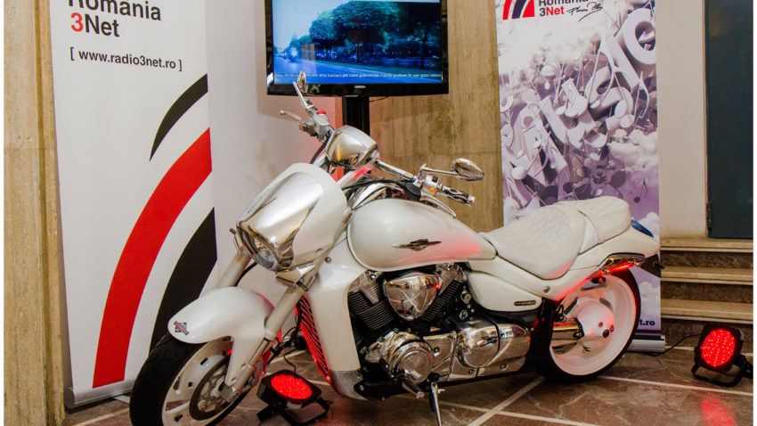 Radio 3Net şi SlowRiders RG te trimit la Show Auto Moto
