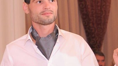 Drama unui tânăr cu care viaţa a fost nemiloasă