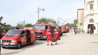 (FOTO) Ziua Pompierilor, marcată la Constanţa în Piaţa Ovidiu