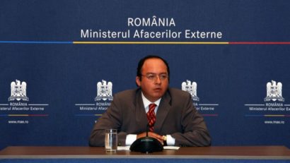 (AUDIO) Ce spune ministrul Afacerilor Externe despre cotele de refugiaţi