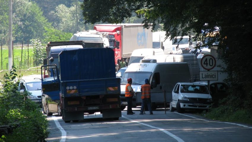 Circulația rutieră pe DN1(E60)Huedin – Poieni este întreruptă