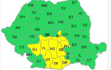 Ploi zdravene în sud şi centru, vânt puternic în Dobrogea