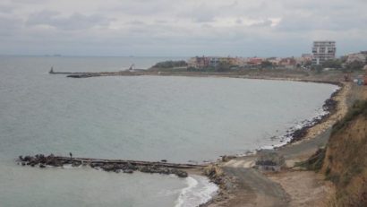 Lucrările la digurile din Constanţa şi Mamaia, aproape de final