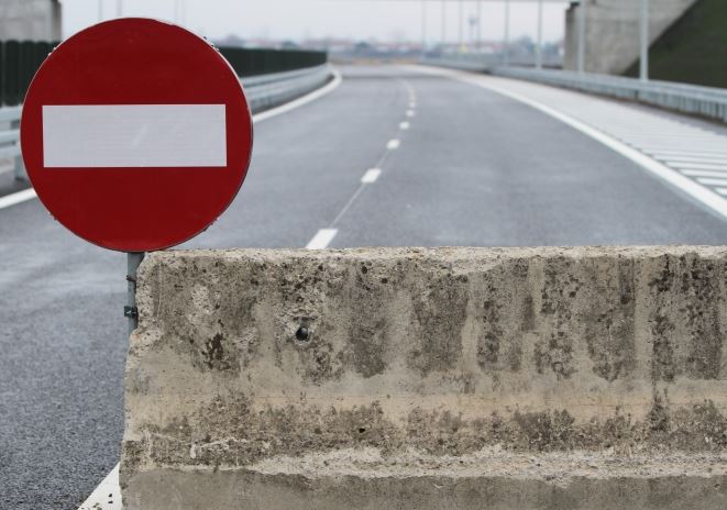 INFOTRAFIC: Drumuri blocate în ţară