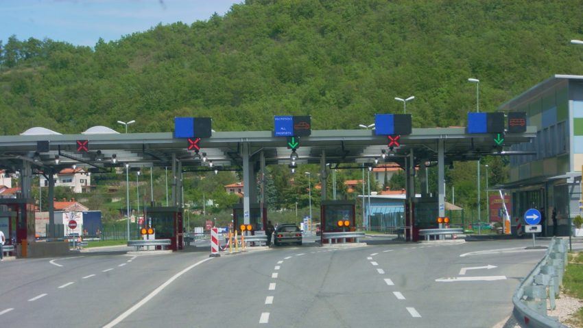 Acordul Schengen suspendat de Germania care reintroduce controalele la frontiera cu Austria