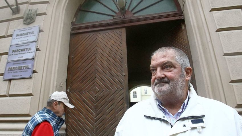 Fostul primar al Timişoarei, CIUHANDU GHEORGHE, urmărit penal pentru sponsorizarea echipei de fotbal Poli Timişoara