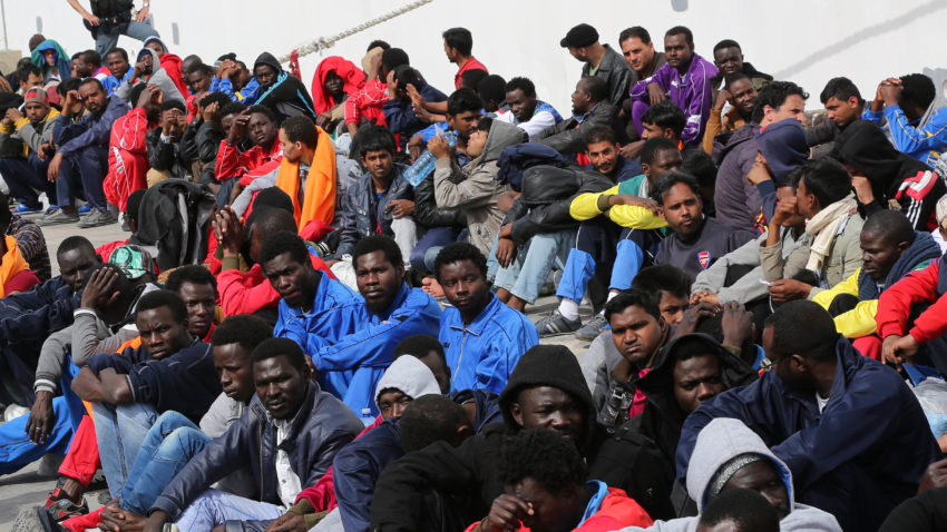 Valul migrator ocoleşte, deocamdată, România