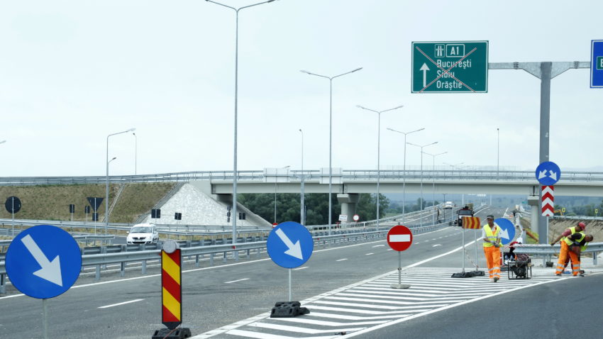 Lucrări de reparații pe autostrada A1 Sibiu-Deva