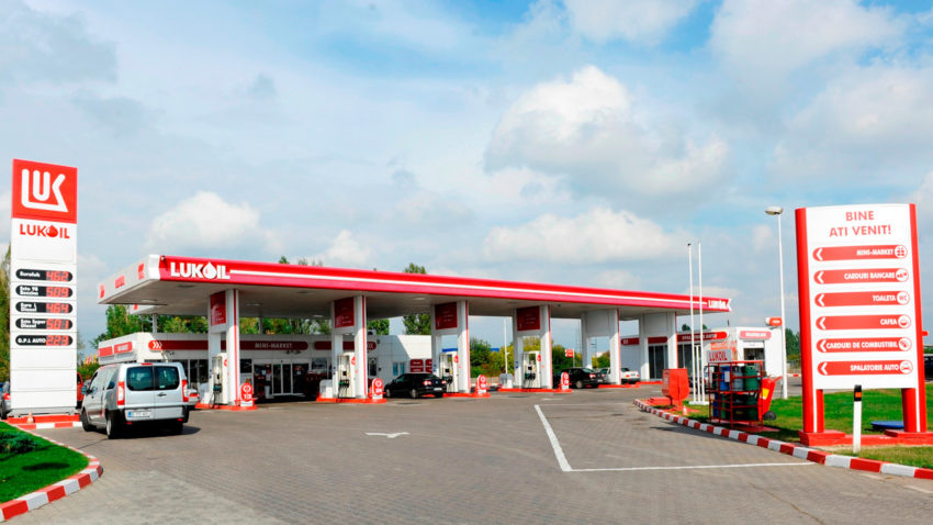 Sechestrul în dosarul Lukoil, redus cu peste 800 milioane euro