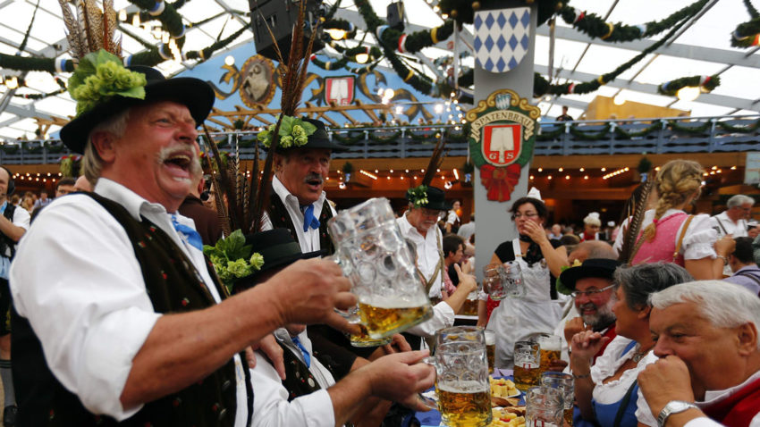 La Munchen a început OKTOBERFEST