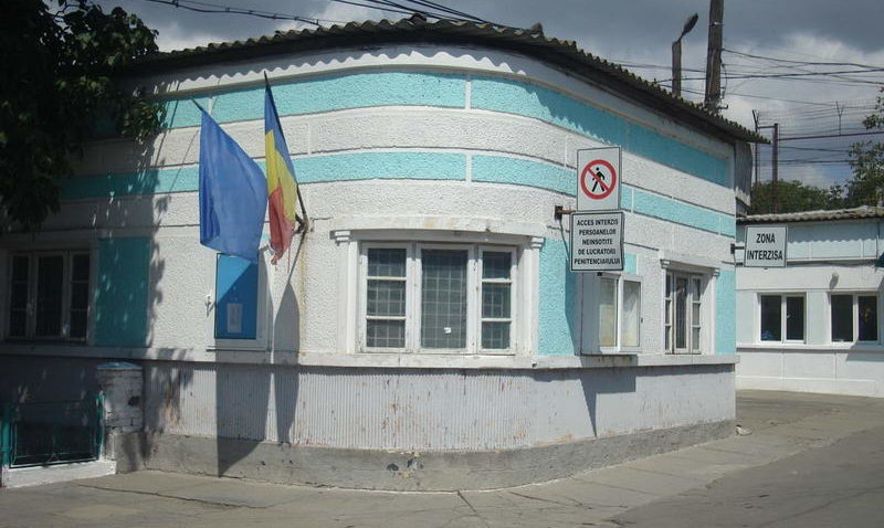Condamnaţi pentru trafic de droguri şi migranţi