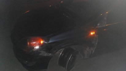 Un poliţist băut a provocat un accident rutier şi a agresat martorii