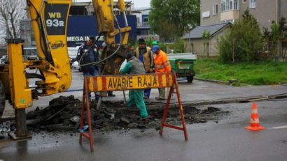 Trafic blocat pe strada Ion Lahovari