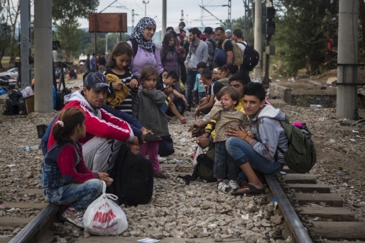 Refugiaţii au ajuns la frontiera ungaro-austriacă