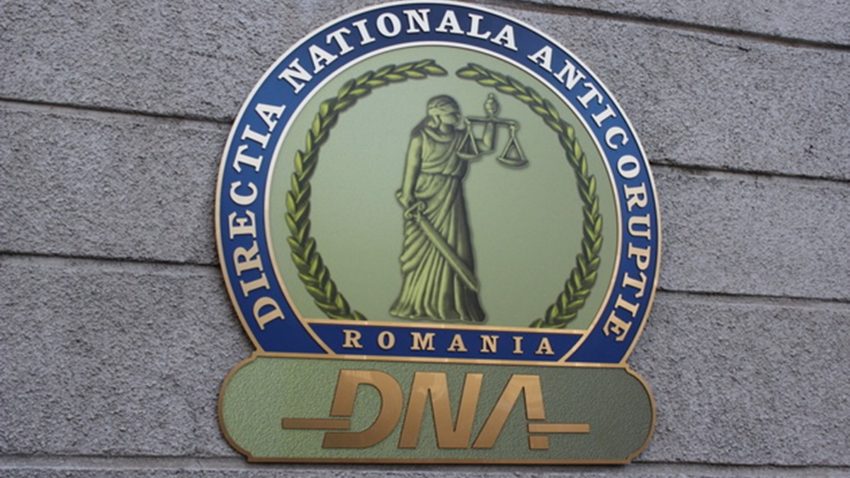 SIBIU: Directorul Casei de Cultură a fost reținut de DNA