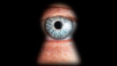 Sfaturi de la SRI: Ce trebuie să faci pentru a te proteja de serviciile secrete străine