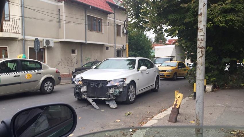 Accident rutier în zona centrală a Constanţei