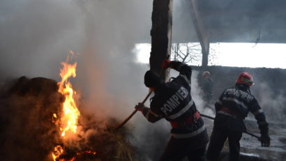 Incendiu provocat intenţionat la Dragalina