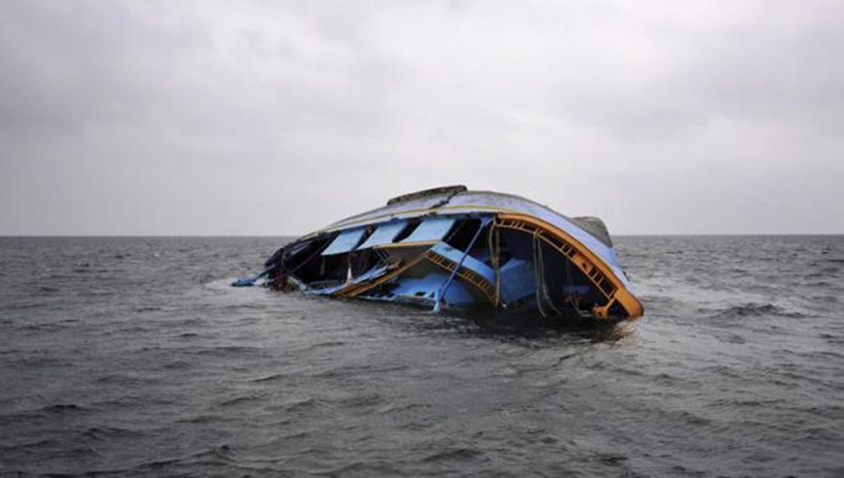 O nouă tragedie în apropierea insulei Lesbos din Marea Egee. Naufragiul unei ambarcațiuni s-a soldat cu cel puţin trei morţi
