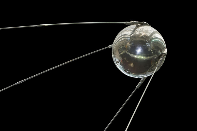 VIDEO: 58 de ani de la lansarea primului satelit artificial