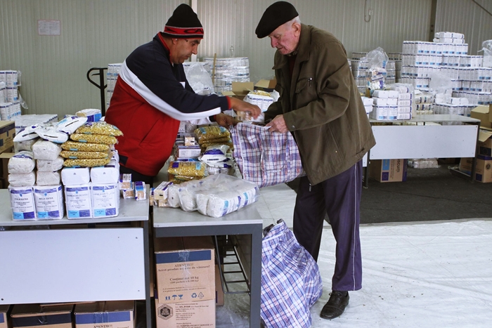 Program prelungit de distribuire a ajutoarelor alimentare, la Constanţa