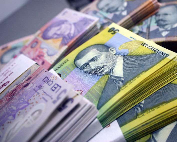 Salariile se majorează cu aproape un sfert pentru încă o categorie de slujbaşi la stat