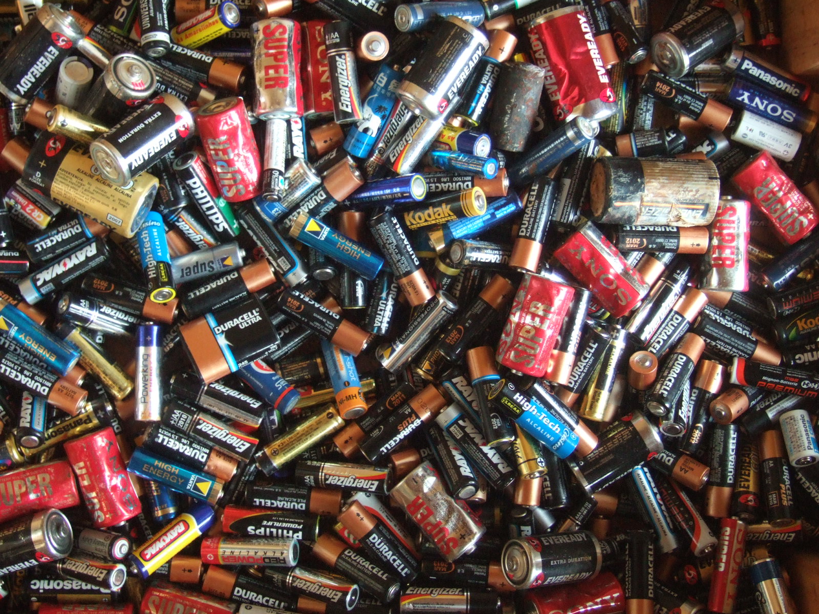 România, pe ultimul loc în UE la reciclarea bateriilor