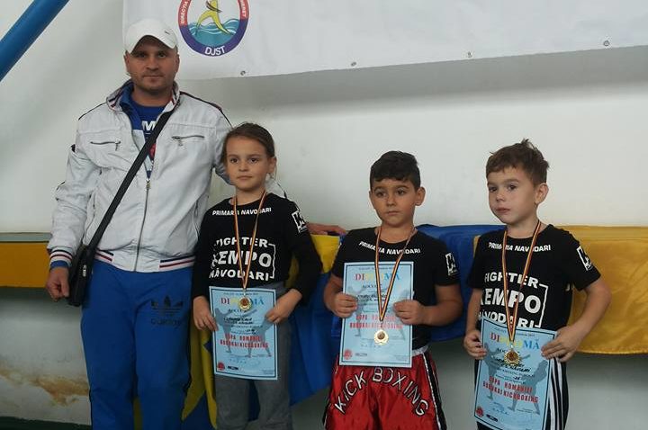 Medalii multe pentru CS Năvodari la „Cupa României Budokai Kickboxing”