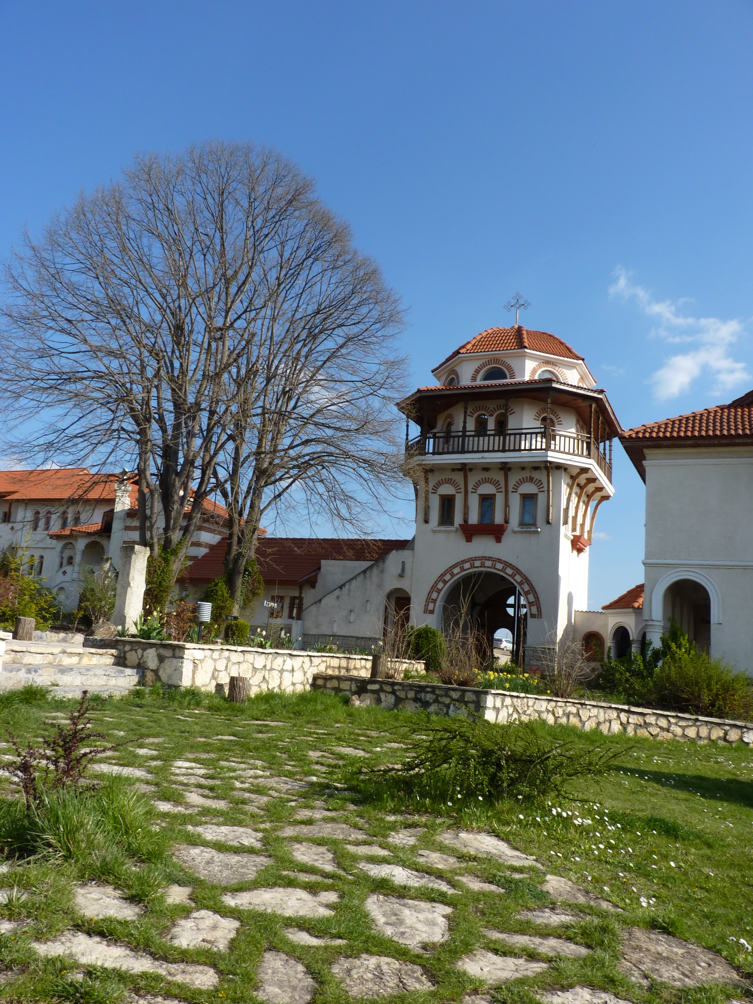 Hramul bisericii mari de la mănăstirea Dervent