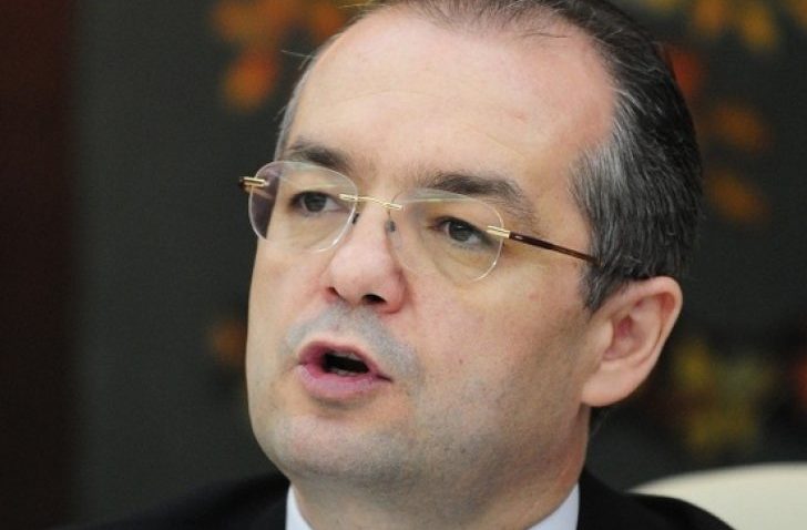 Primarul Emil Boc … călcat de procurorii DNA