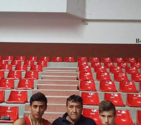 Medalii de aur și argint pentru pugiliștii de la CS Năvodari