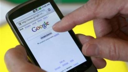 Telefonul mobil bate desktop-ul