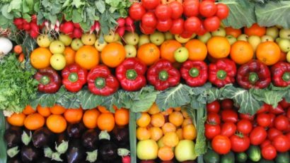 (AUDIO) Prezenţa produselor româneşti la raft produce nemulţumiri în rândul marilor comercianţi
