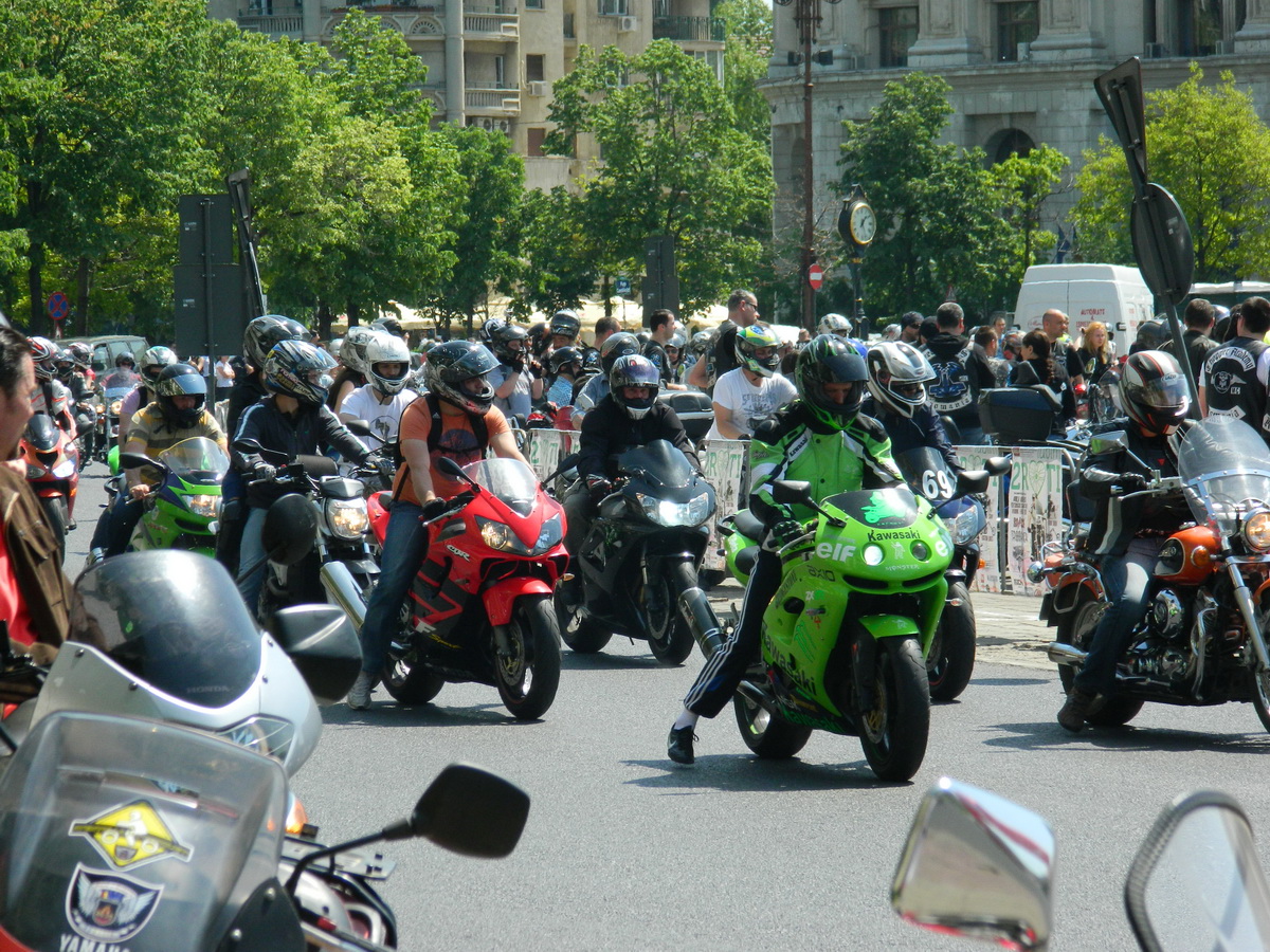 PARADĂ MOTO, mâine, la Constanța