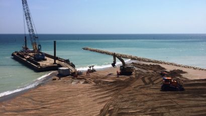De anul viitor plajele vor fi încăpătoare pentru turişti, însă infrastructura pentru ele lipseşte cu desăvârşire