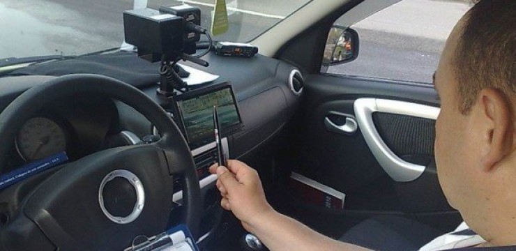 Inconştienţă la volan. A fost surprins de radar cu 201 km/h