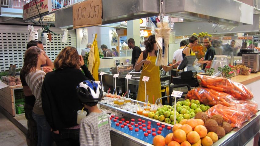 Apetitul pentru consum a scăzut, deşi România a înregistrat creştere economică