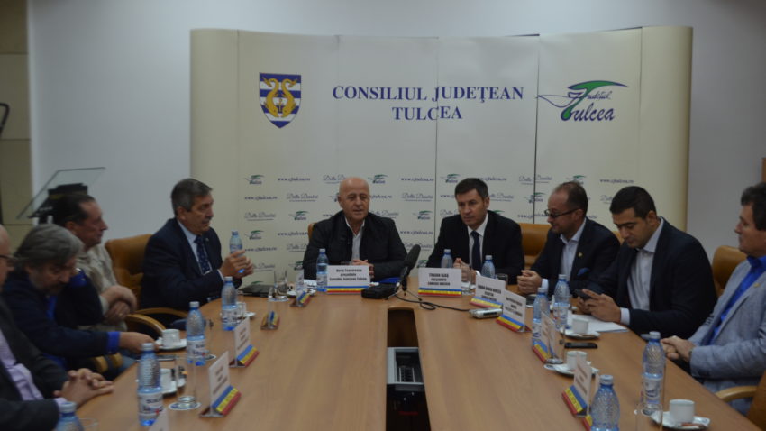 Comisia parlamentară pentru relaţia cu UNESCO a luat la cunoştinţă despre problemele locuitorilor din Delta Dunării