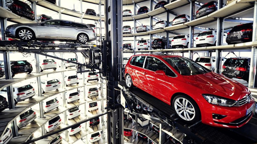 Peste 30 de milioane de euro este paguba făcută de Volkswagen statului român