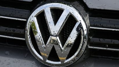 RAR nu mai eliberează cărţi de identitate pentru peste o sută de mii de maşini din portofoliul VW