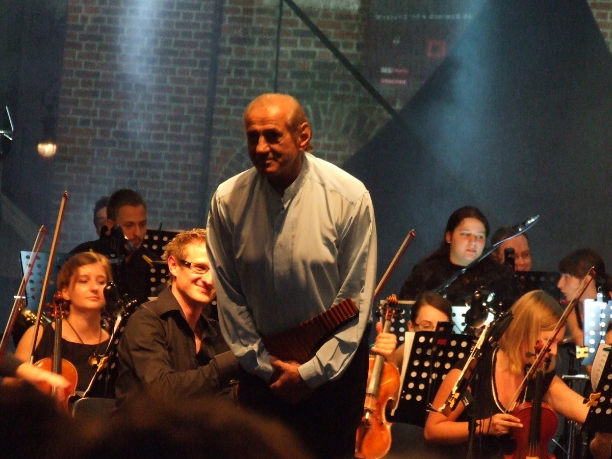 Gheorghe Zamfir – artistul care a reusit să cucerească aplauzele întregii planete