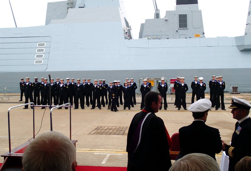 Distrugătorul britanic HMS DUNCAN a sosit în Portul Constanţa