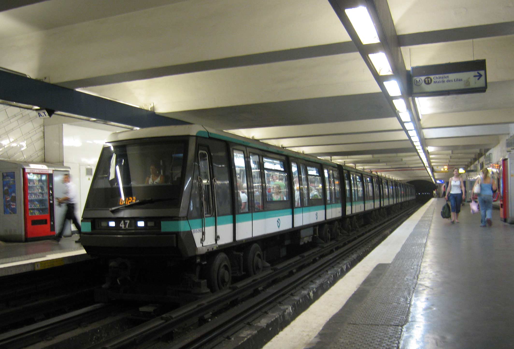 Metroul parizian, paralizat