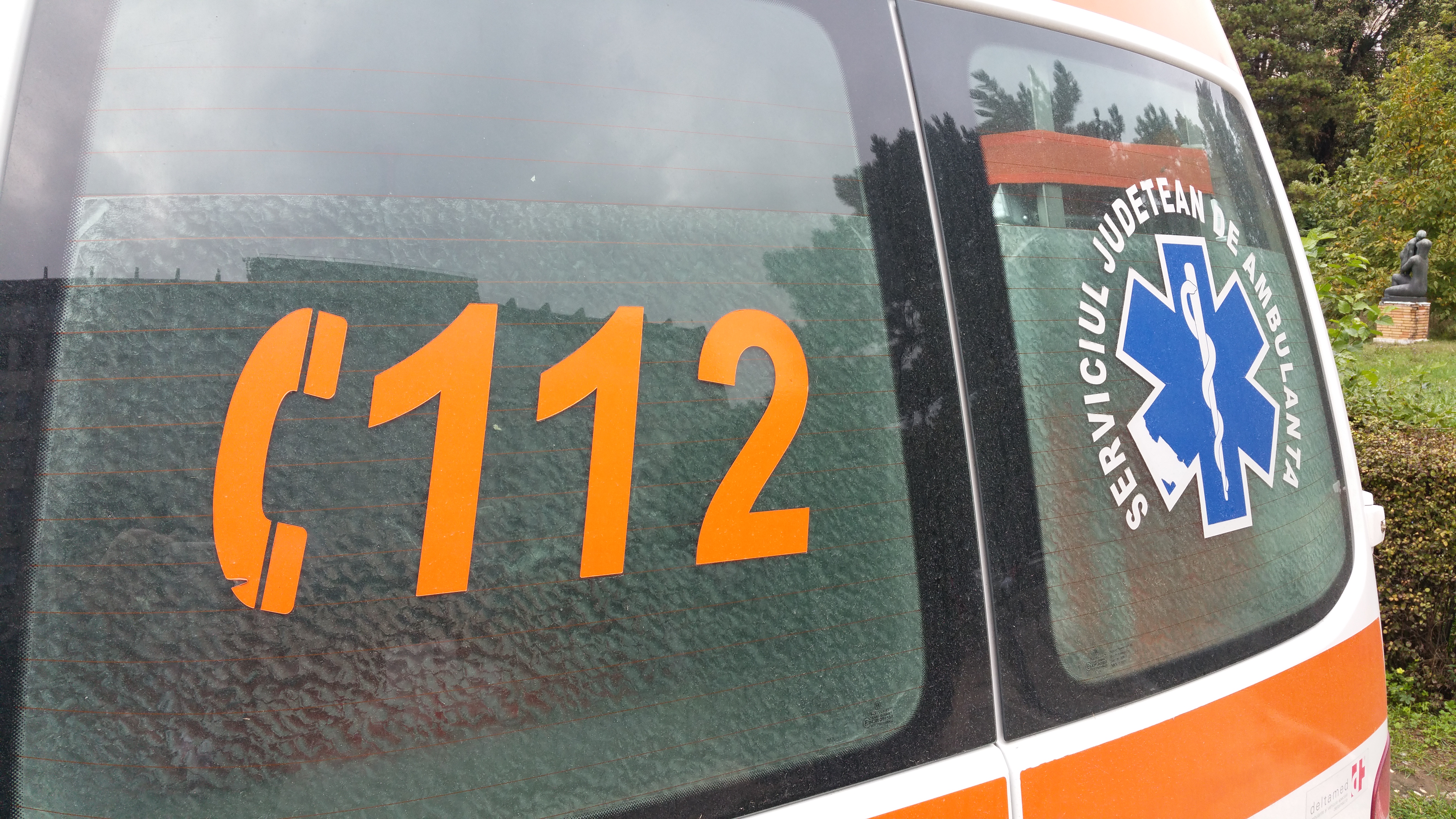 Update – CONSTANȚA: Un individ amenință că își dă foc la Primărie