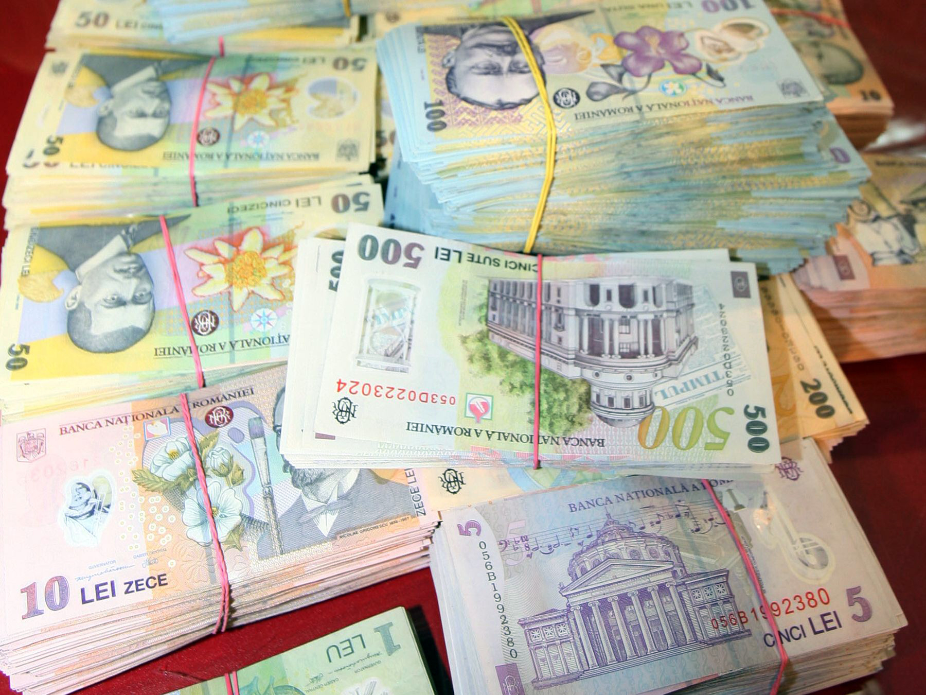 Primele 10 persoane cu averi mari verificate de ANAF au avut venituri nedeclarate de 87 de milioane de lei