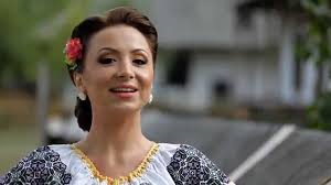 (AUDIO) Cadou frumos făcut de Mihaela Gurău fanilor săi: album nou