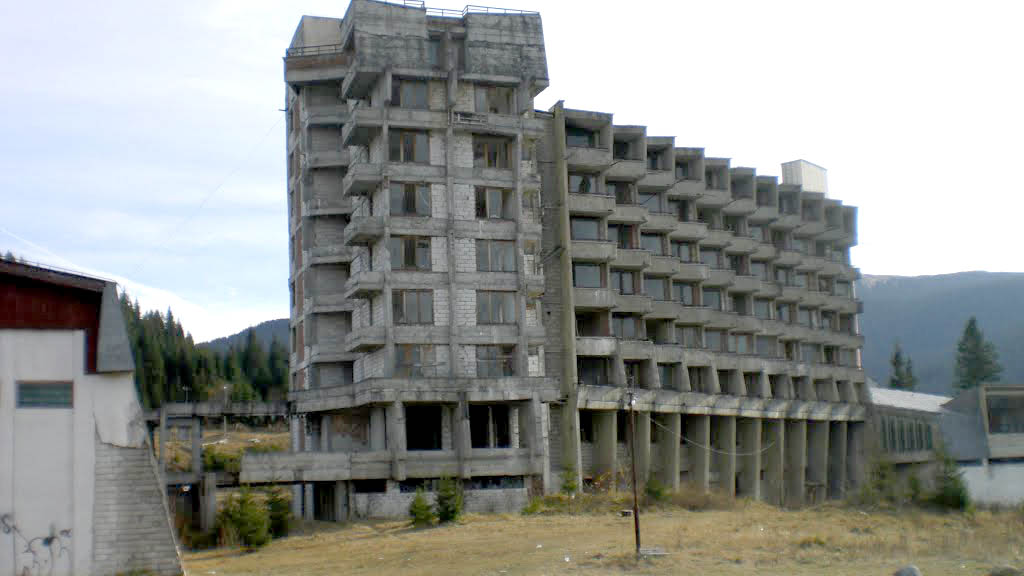 Un sfert din societăţile privatizate în România, după 1990, mai sunt funcţionale