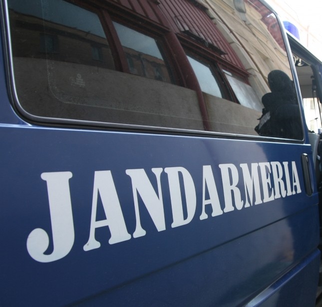 CONSTANȚA: Recepționeră agresată de un individ recalcitrant